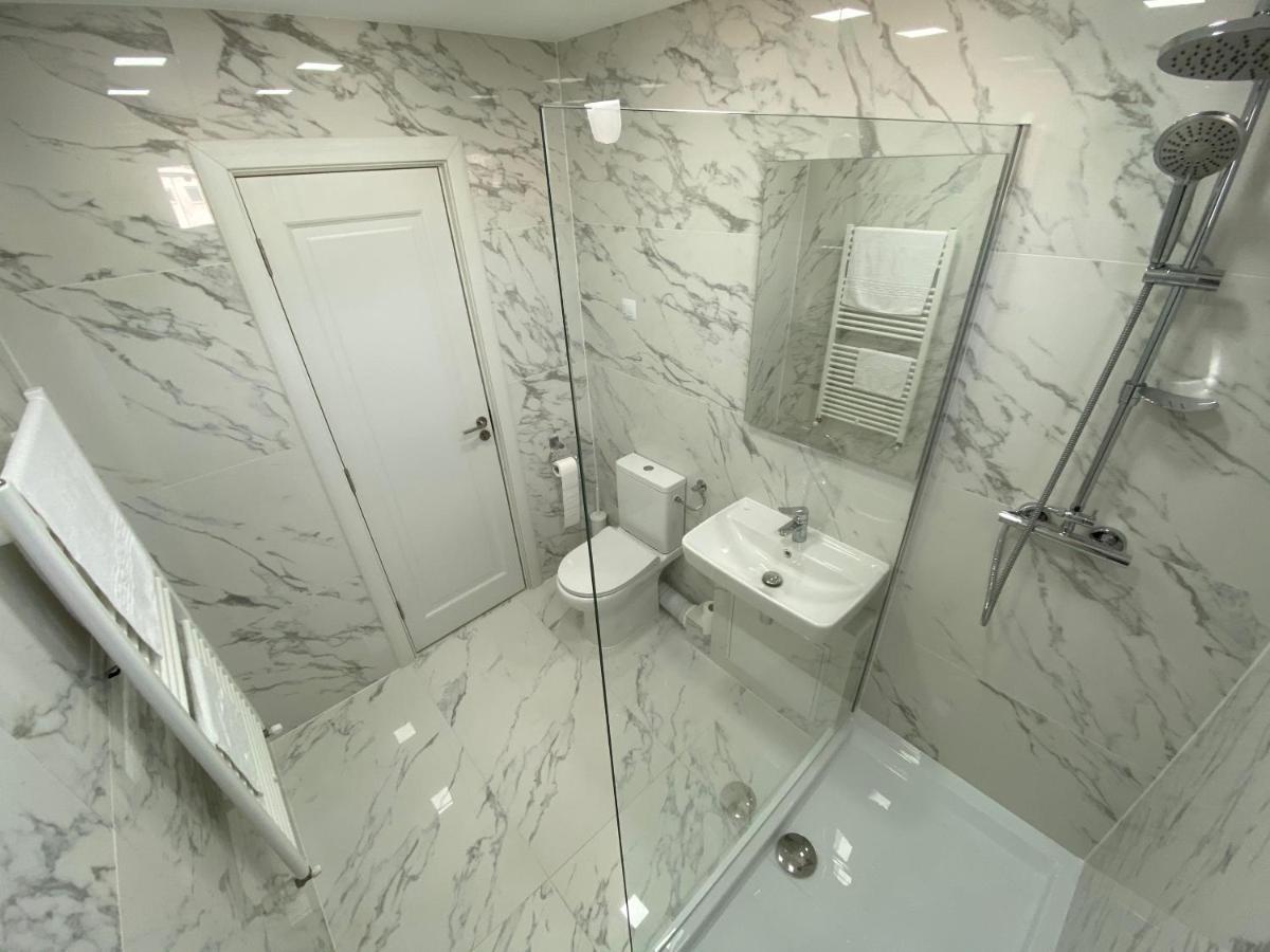 Concept Apartments 3 Camere Marosvásárhely Kültér fotó